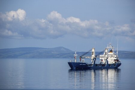 Sea ships motor