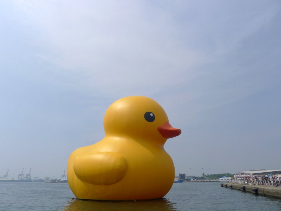 Yellow duck kaohsiung harbor