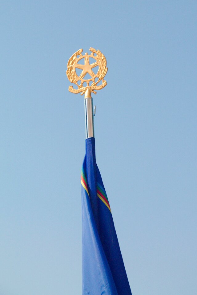 The republic italiana coat of arms