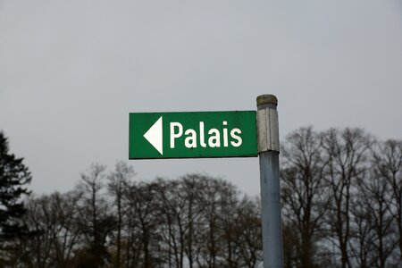 Palais palace shield