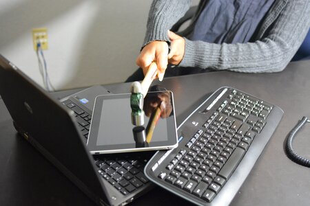 Keyboard laptop technology