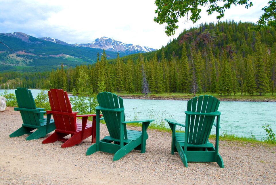 Banff forests lake