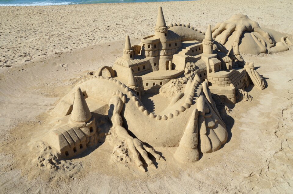 Sandburg sand sculpture sand beach