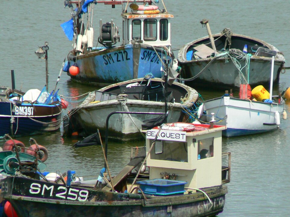 Commercial vessel