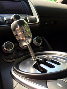 V10 sport sports car