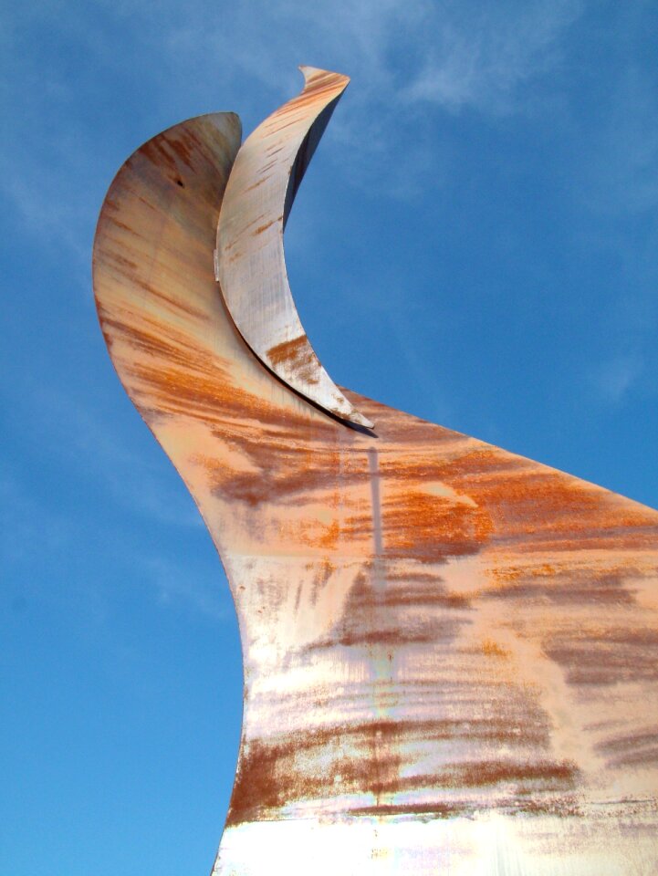 Art sculpture monument