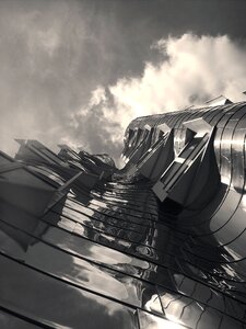 Building skyscraper mirroring