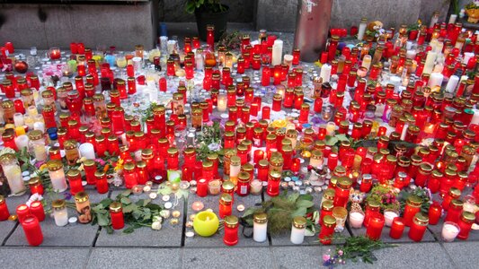 Memory commemorate death