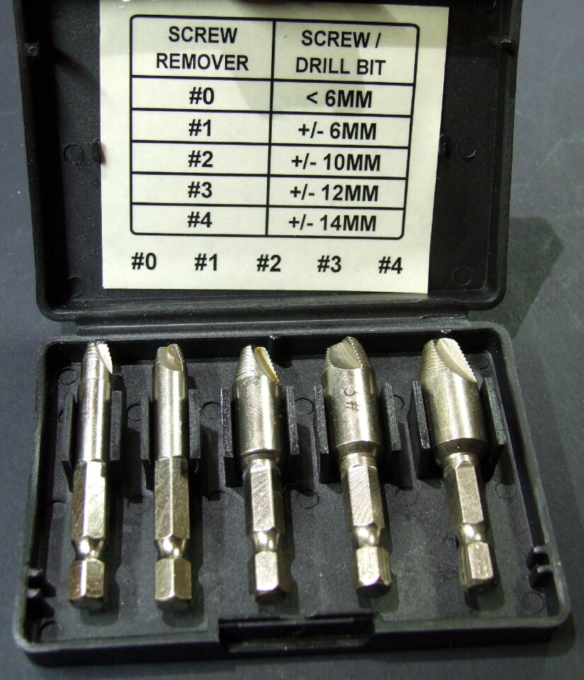 Bolt extractors stud extractors