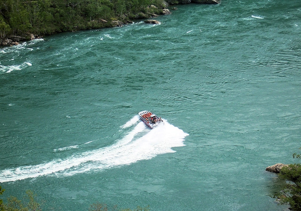 Turning river torrent