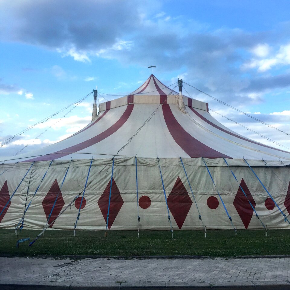 Circus rimini marquee photo