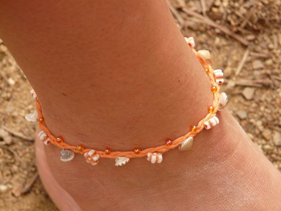 Foot shell jewellery