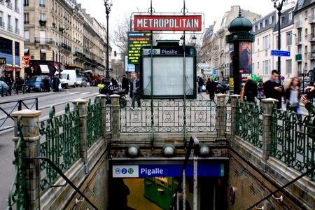 Pigalle metro france