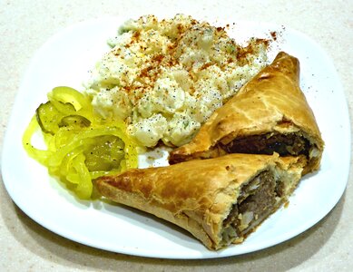 Ground beef onions pastry