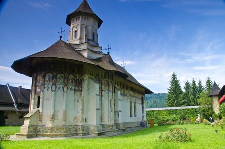 Frescoes romania religion