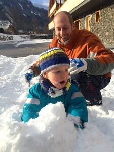 Play winter emotions