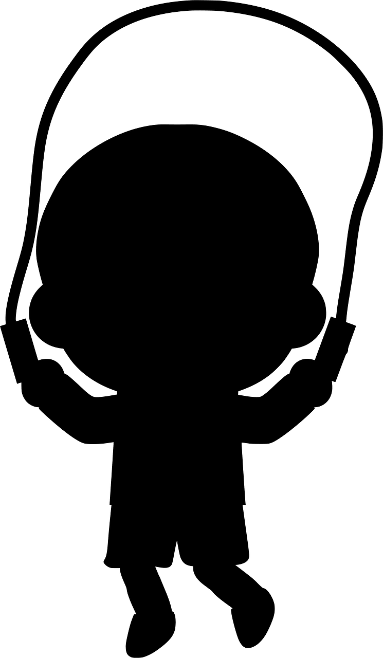 Child is skipping rope