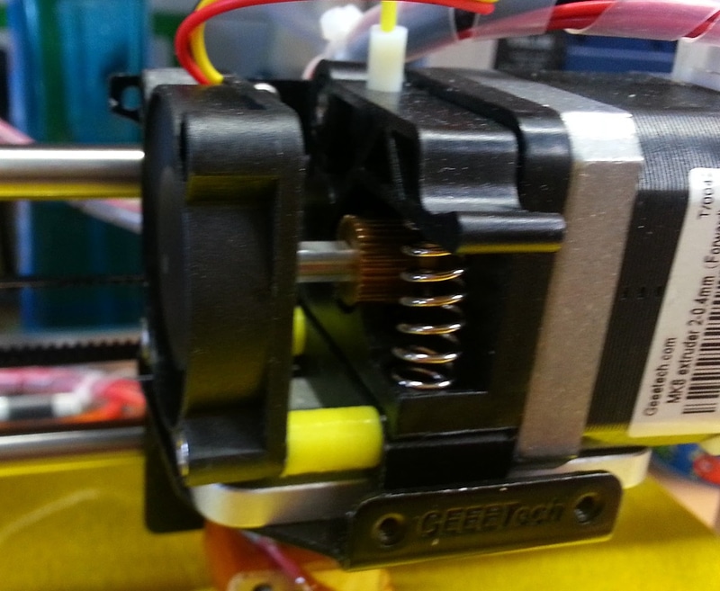 Abstandshülsen für Lüfter am Extruder (GEEEtech Prusa I3 Aluminium Pro)