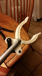 Hand grabber ends