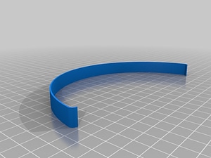 My Customized Clip Stand ()