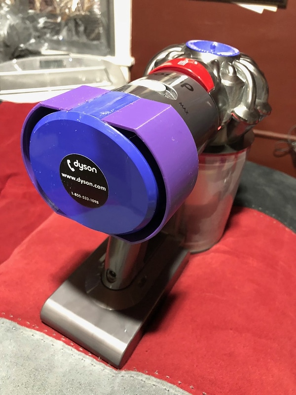 Dyson V-8 Air Duct