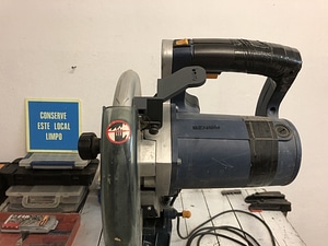 RYOBI Miter saw blade guard - Lock part