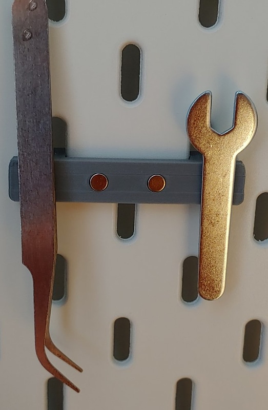 IKEA Skadis - Magnetic Mounting Plate 5x3 mm magnets