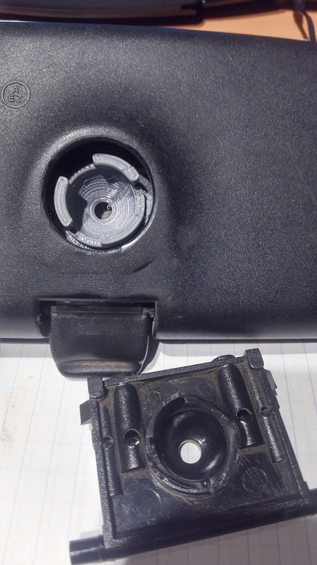 VW T4 mirror clip