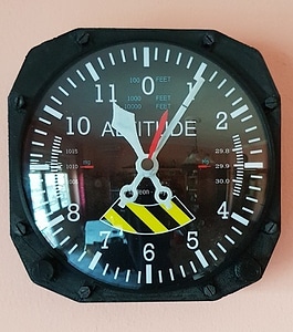 Orologio Altimetro con Vetro bombato