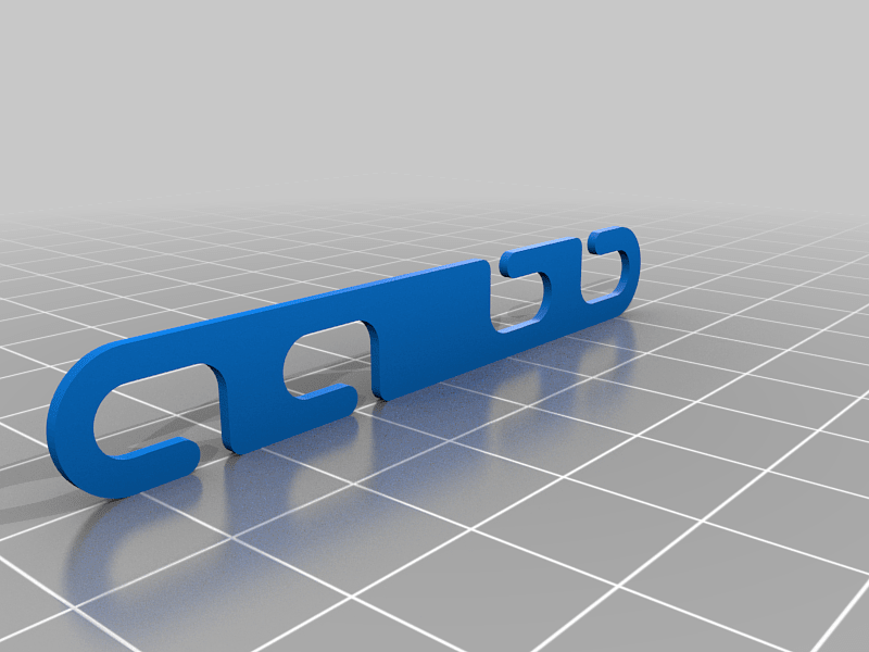 Face mask clip