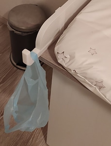 Dresser hook for diaper bags no screw 