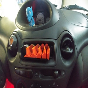 Variable Size Coin Holder