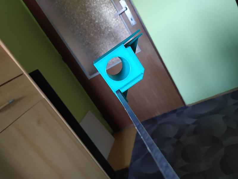 Thumb 7