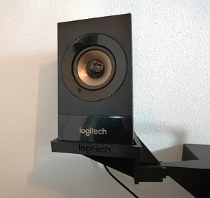 LOGITECH Z533 HOLDER