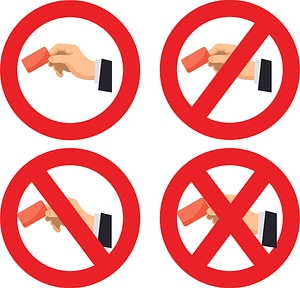No credit cards sign