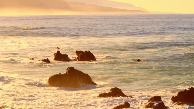 Ocean waves rocks