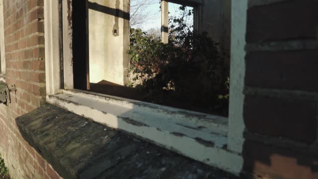 Window ruins house
