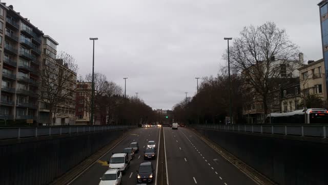Tunnel cars city