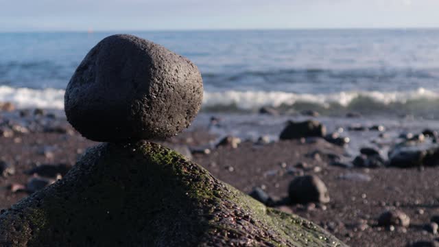 Beach rocks pebbles