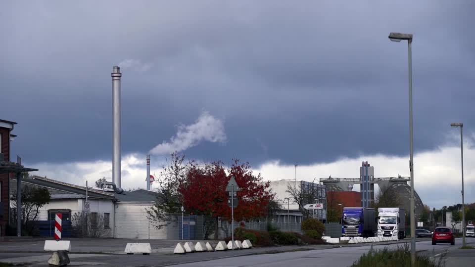 Industry smoking chimney chimney