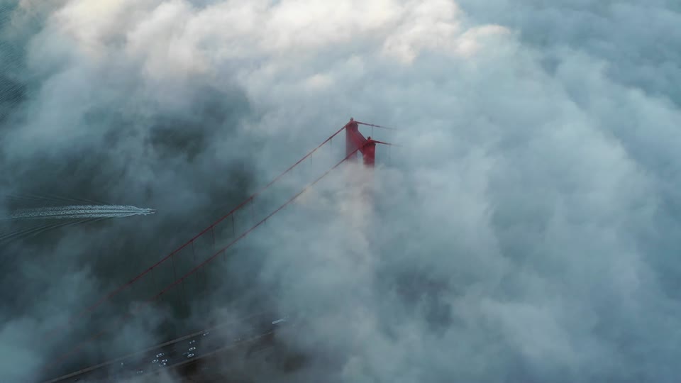 Golden gate bridge fog foggy