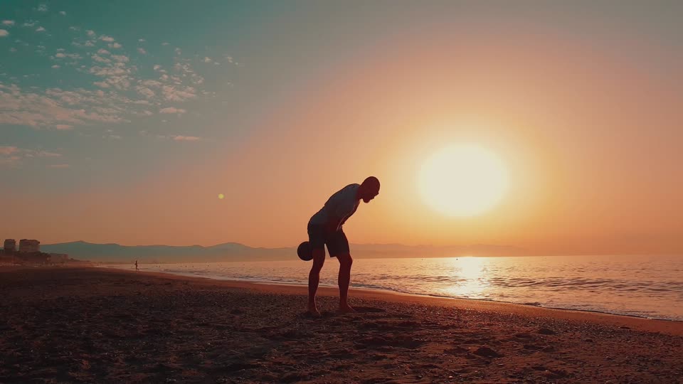 Beach kettlebells kettlebell training