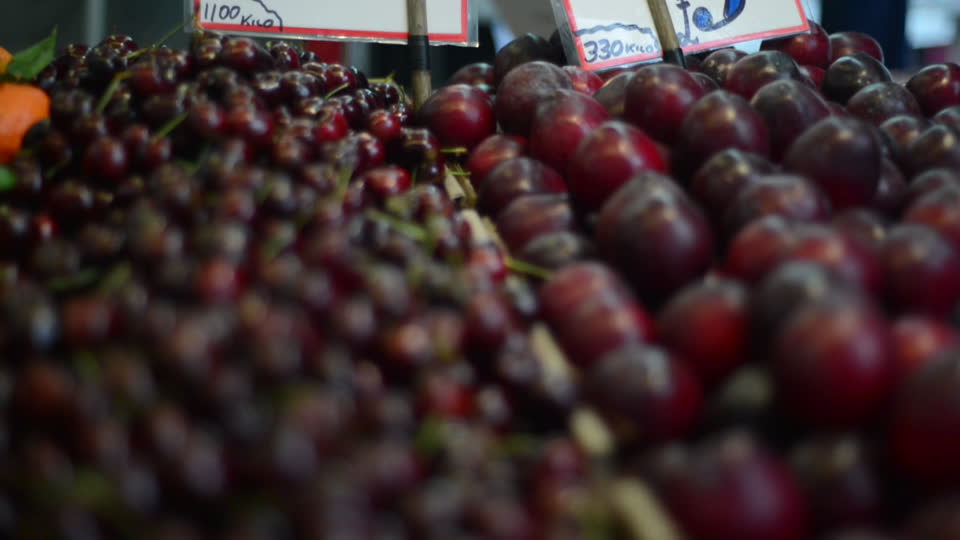 Cherries fruit market