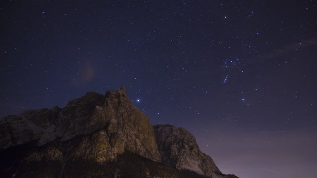 Starry sky seis am schlern south-tirol