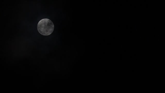 Moon full clouds