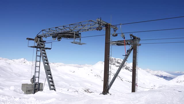 Drag lift lift to ski
