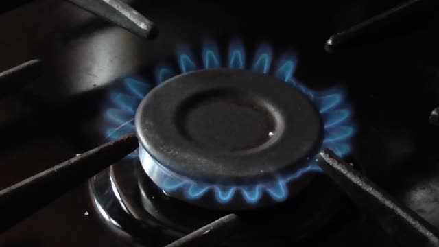 Gas flame fire