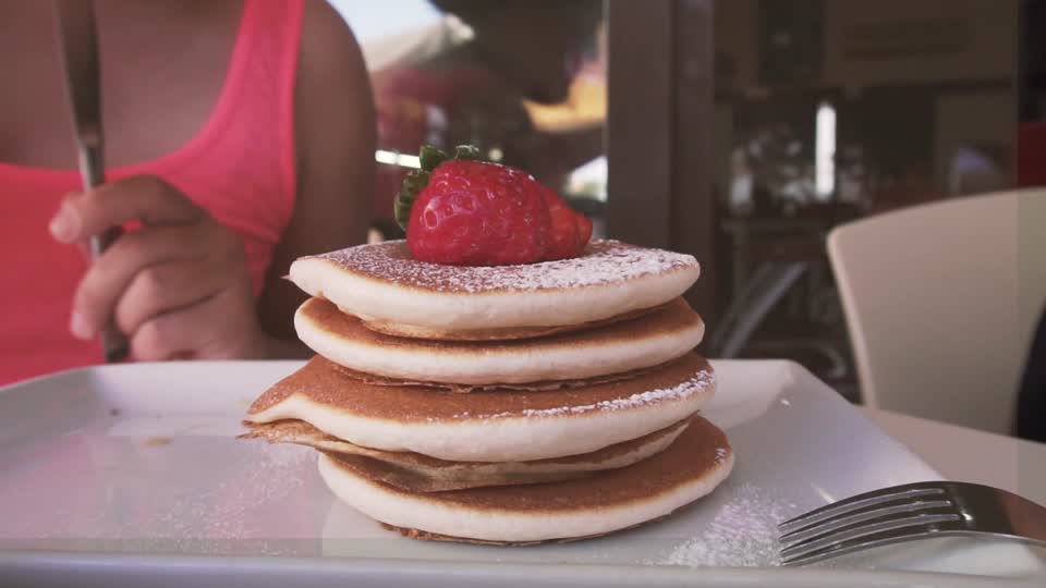 Pancakes honey strawberry