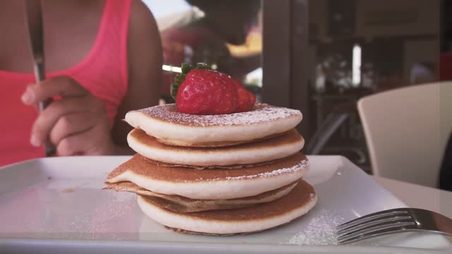 Pancakes honey strawberry