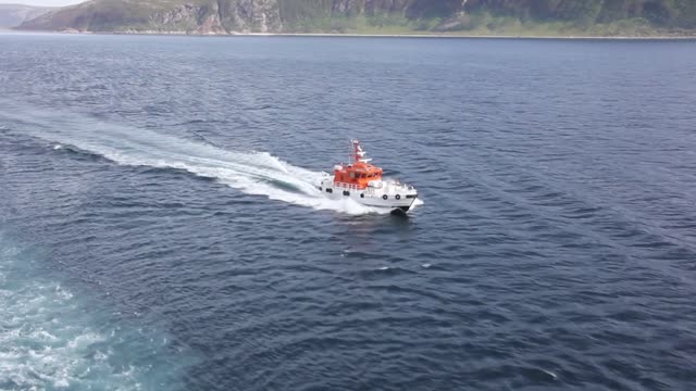 Norway nordkapp pilot boat